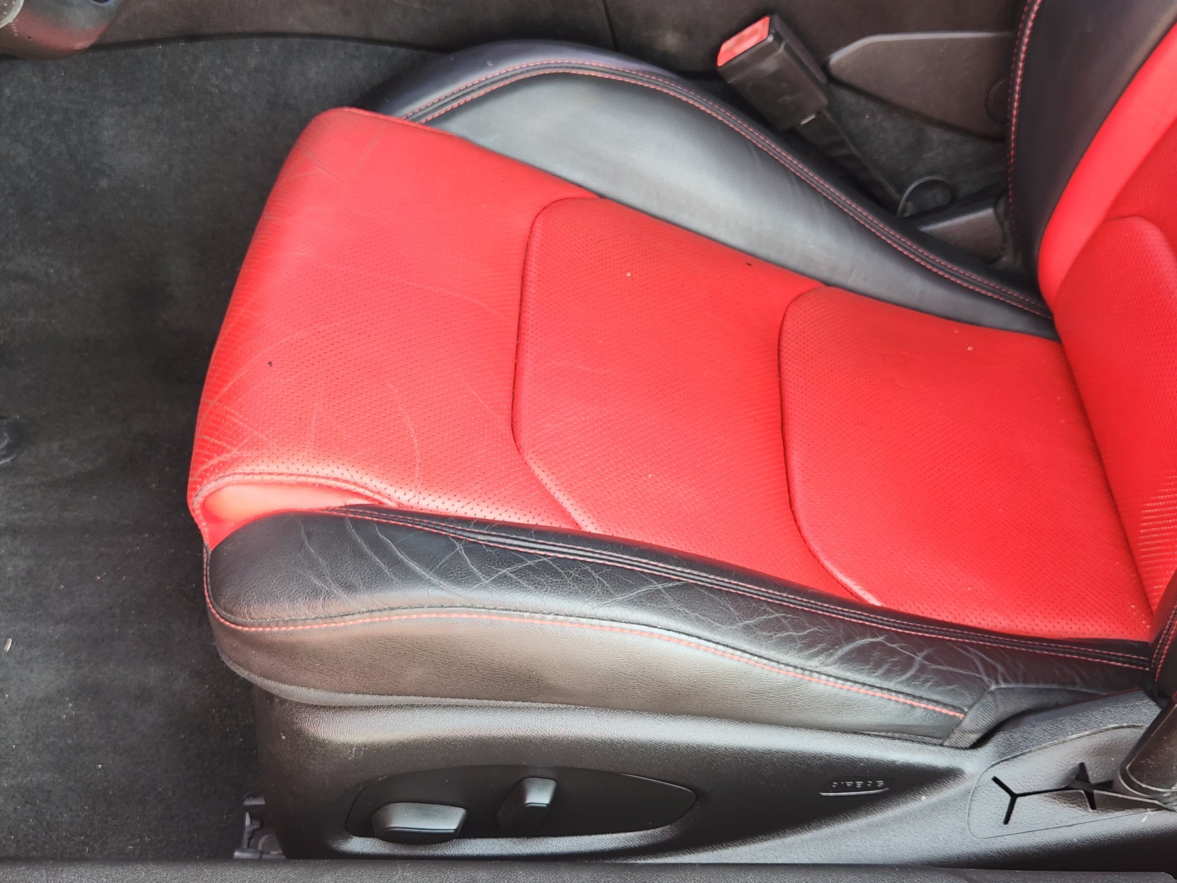 Used 2016 Chevrolet Camaro SS RWD image 24
