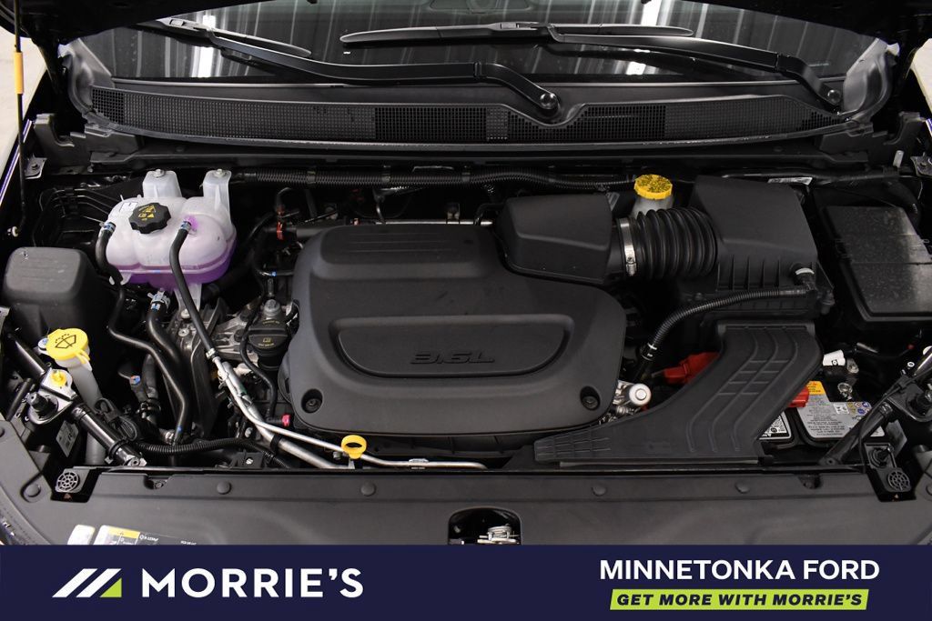 Used 2026 Chrysler Pacifica Select w/ S Appearance Package FWD image 39