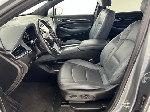 Used 2023 Buick Enclave Essence w/ Sport Touring Edition FWD image 18