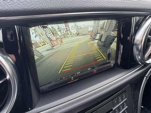 Used 2018 Mercedes-Benz SL 450 Roadster image 26