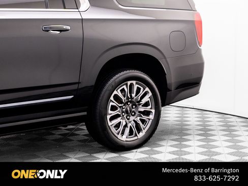 Used 2023 GMC Yukon XL Denali Ultimate AWD/4WD image 37