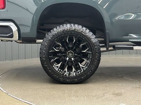 Used 2026 Chevrolet Silverado 1500 LT AWD/4WD image 12