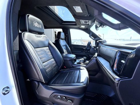 Certified 2023 GMC Sierra 1500 AT4X w/ AT4X AEV Edition AWD/4WD image 16