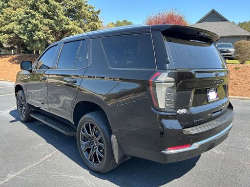 Used 2025 Chevrolet Tahoe LT w/ Comfort Package image 20
