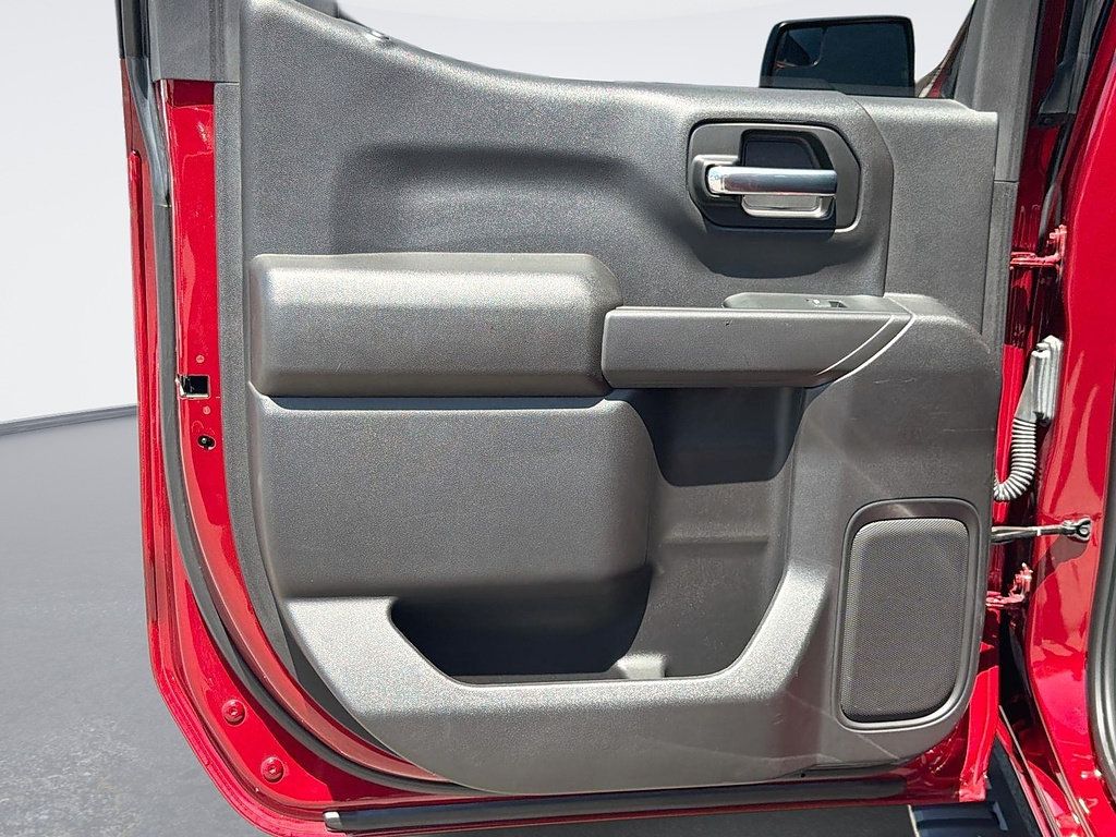 Used 2021 Chevrolet Silverado 1500 Custom RWD image 21