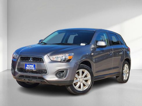 Used 2013 Mitsubishi Outlander Sport ES image 1