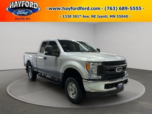 Used 2017 Ford F250 XL w/ Power Equipment Group image 7