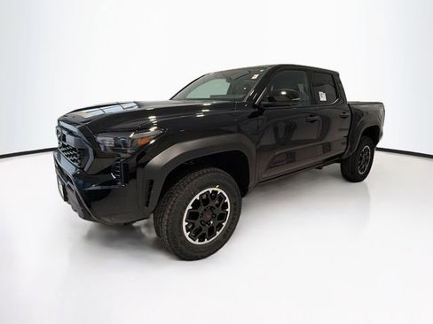 New 2026 Toyota Tacoma TRD Off-Road image 3