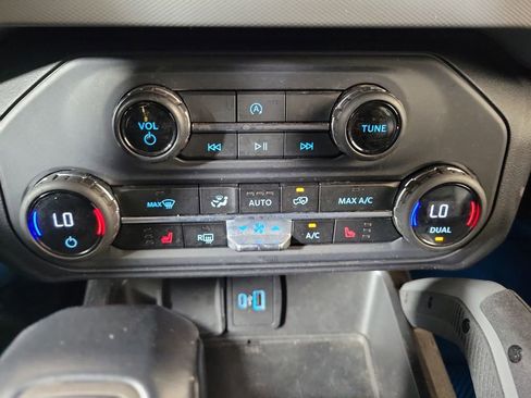 Used 2023 Ford Bronco Big Bend AWD/4WD image 21
