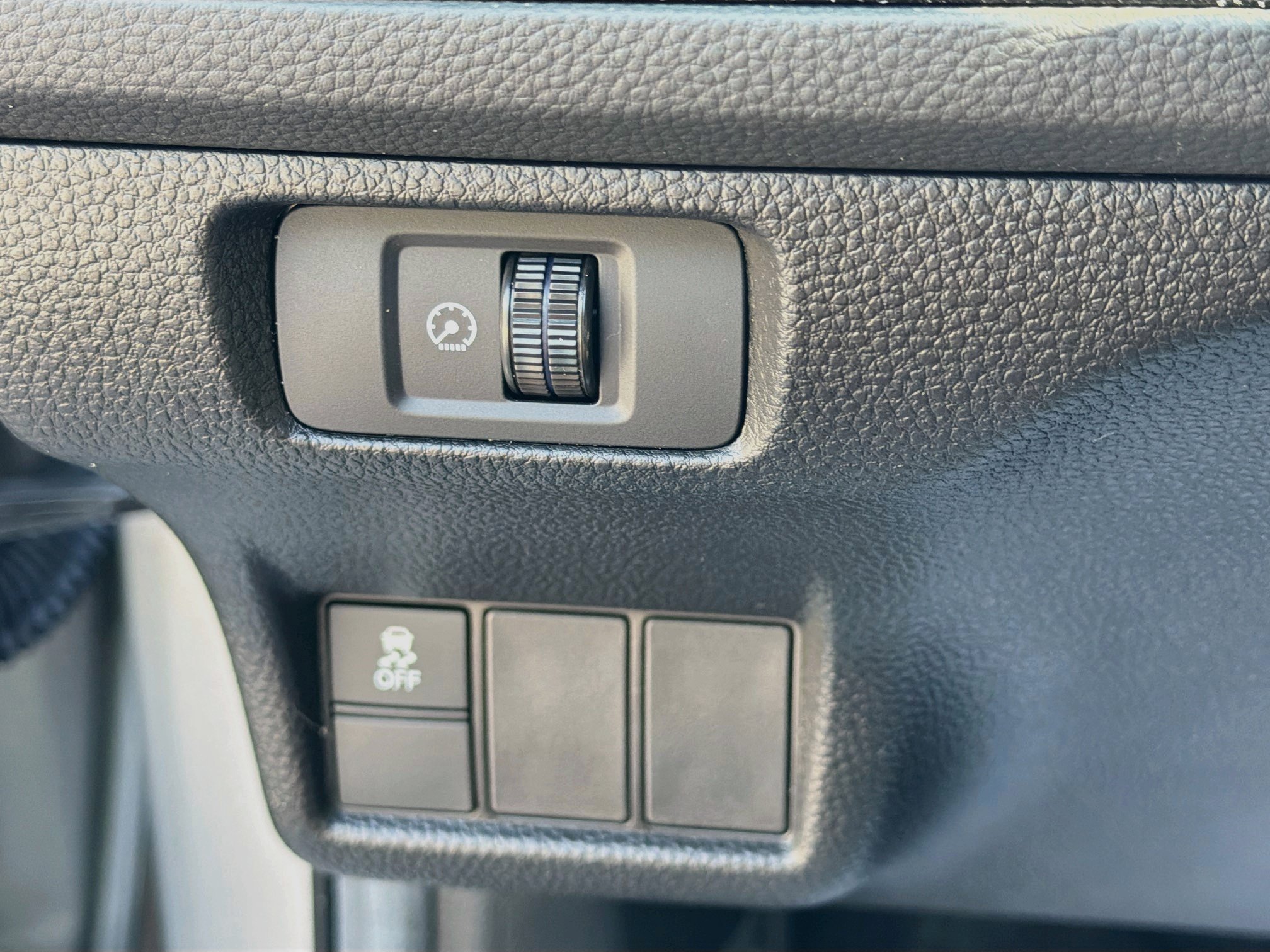 Used 2025 Honda Civic Sport image 31