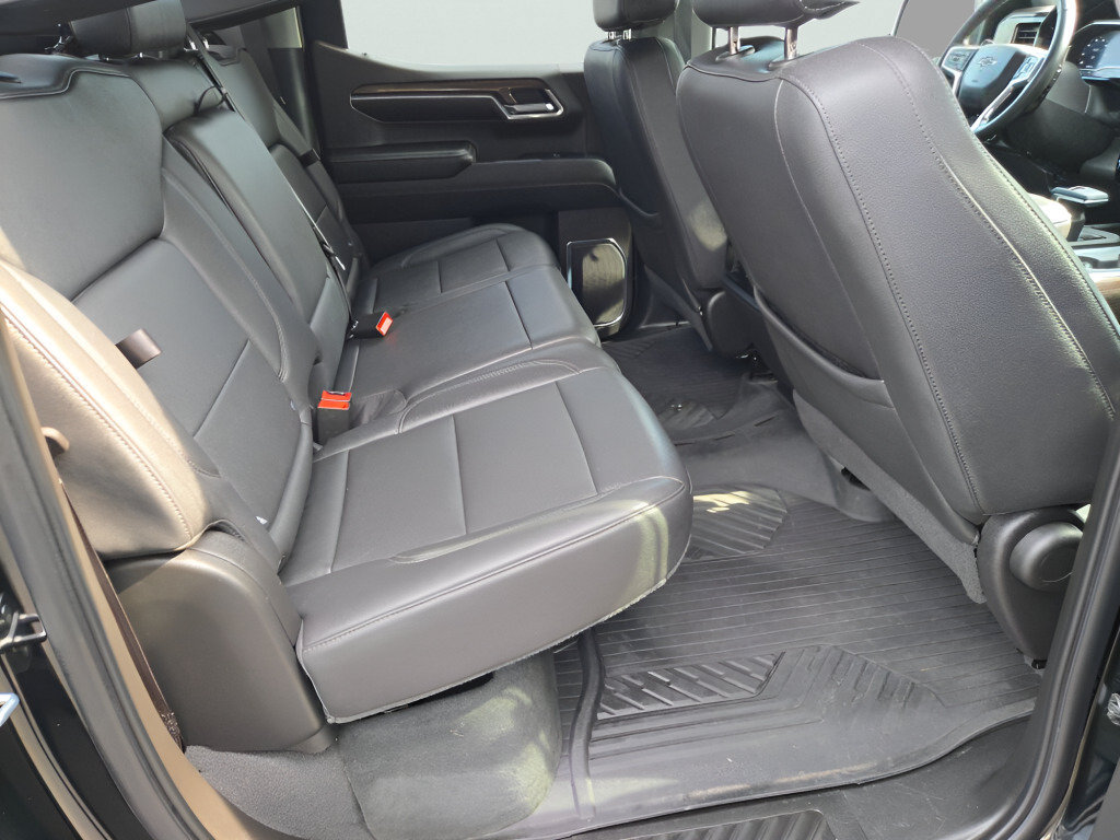 Certified 2024 Chevrolet Silverado 1500 LT Trail Boss w/ Convenience Package II AWD/4WD image 11