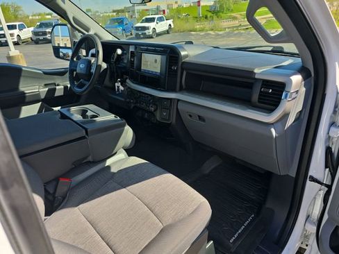 Certified 2023 Ford F250 XL w/ STX Appearance Package AWD/4WD image 16
