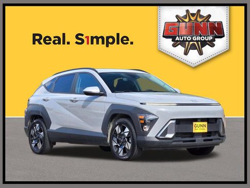 Used 2024 Hyundai Kona SEL FWD image 1