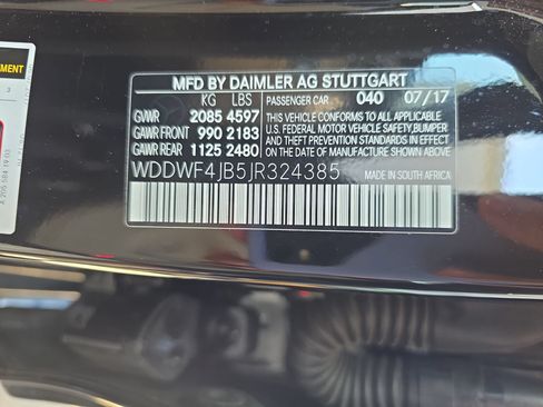 Used 2018 Mercedes-Benz C 300 Sedan image 34