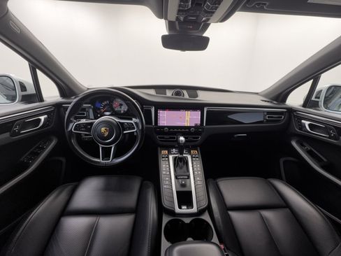 Used 2021 Porsche Macan S AWD/4WD image 17