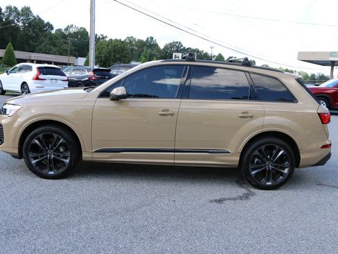 Used 2025 Audi Q7 3.0T Premium Plus w/ Premium Plus Package AWD/4WD image 2