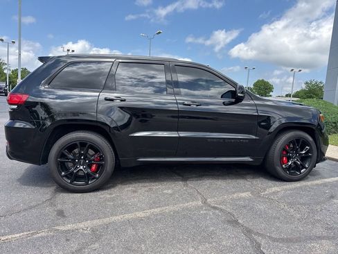 Used 2021 Jeep Grand Cherokee SRT w/ Trailer Tow Group IV AWD/4WD image 20