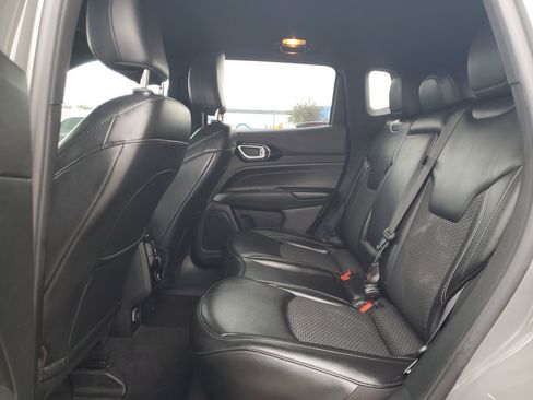 Used 2023 Jeep Compass Altitude image 15