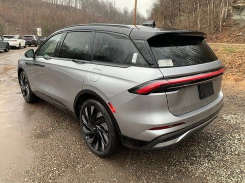 New 2026 Lincoln Nautilus Reserve AWD/4WD image 10