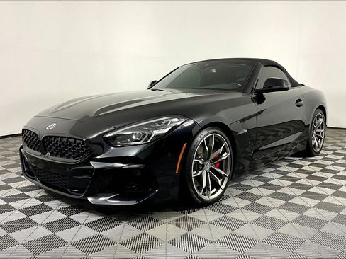 Used 2022 BMW Z4 M40i w/ Premium Package RWD image 34
