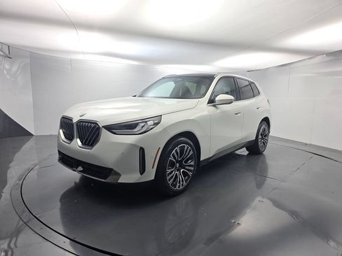 Used 2026 BMW X3 xDrive30i w/ Convenience Package AWD/4WD image 8