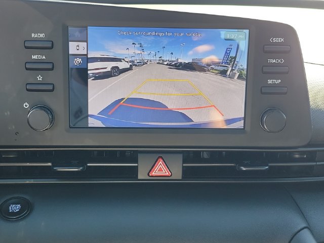 Used 2025 Hyundai Elantra Sport FWD image 12