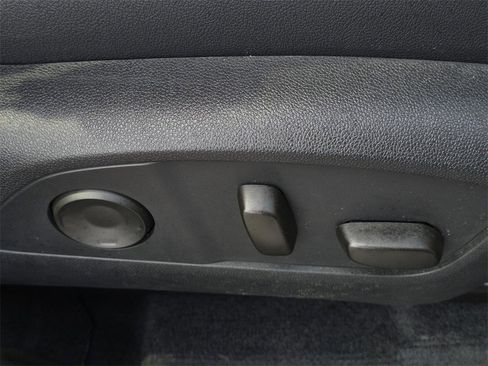 Certified 2025 Chevrolet Traverse RS w/ LPO, Floor Liner Package image 14