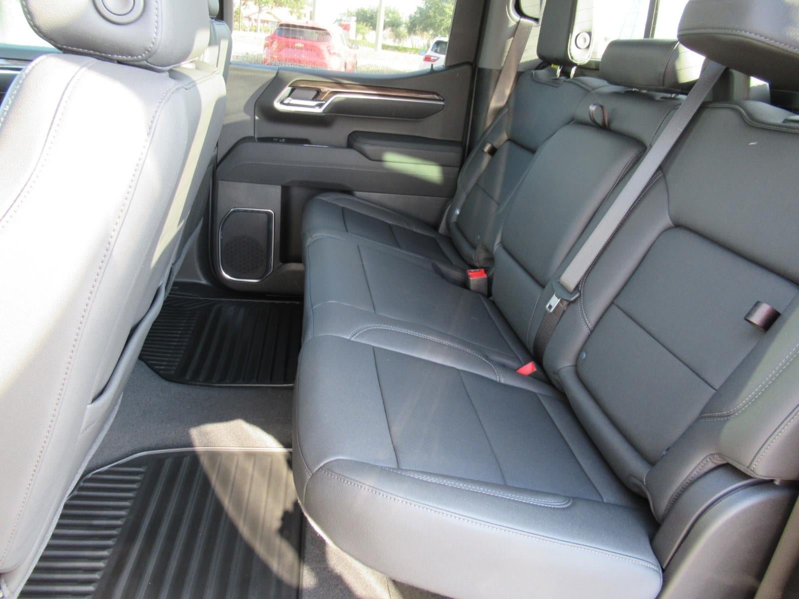New 2026 Chevrolet Silverado 1500 RST w/ Convenience Package II AWD/4WD image 31