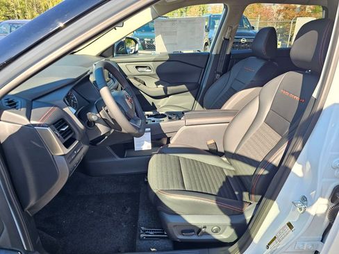 New 2026 Nissan Rogue Rock Creek image 17