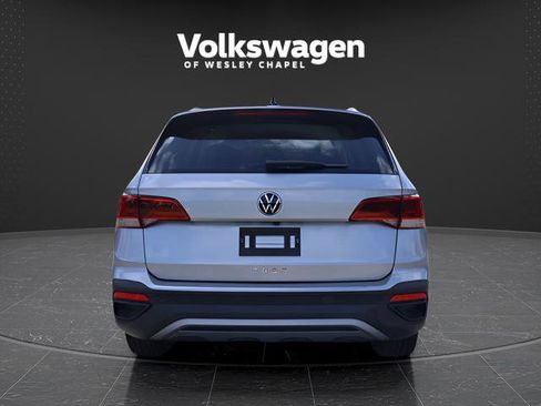 Certified 2023 Volkswagen Taos S FWD image 7