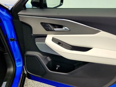 Used 2024 Acura ZDX Type S image 27