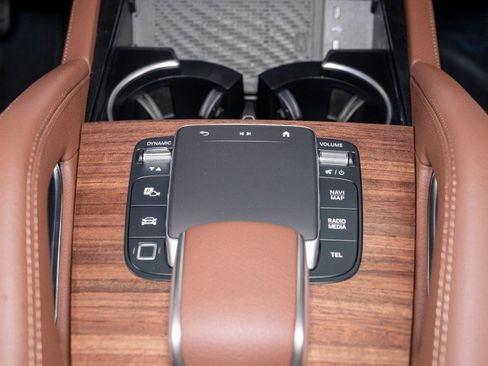 New 2026 Mercedes-Benz GLS 450 4MATIC image 22