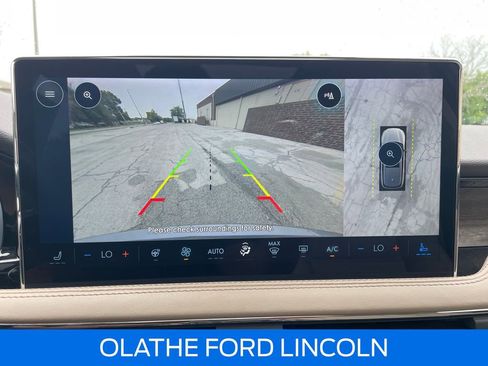 Certified 2023 Lincoln Corsair Reserve w/ Equipment Group 201A AWD/4WD image 27