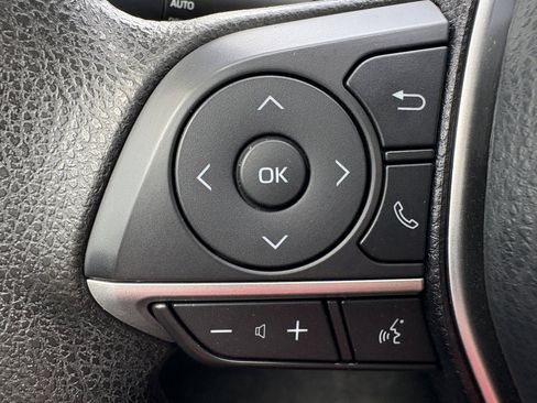 Used 2024 Toyota Camry LE FWD image 17