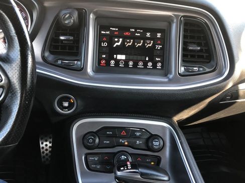 Used 2020 Dodge Challenger R/T image 21