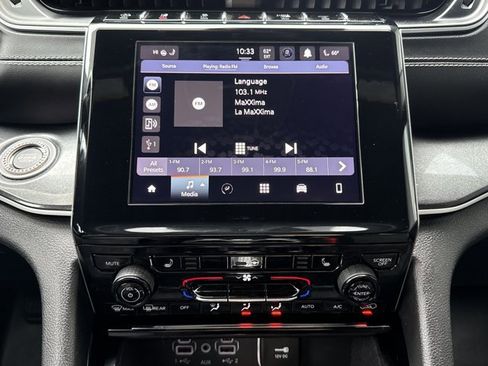 Used 2022 Jeep Grand Cherokee Altitude image 17