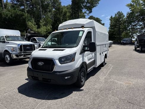 New 2026 Ford Transit 350 w/ Interior Upgrade Package RWD image 4