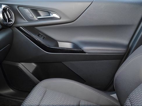 Certified 2026 Chevrolet Equinox LT FWD image 22