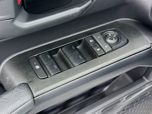 Used 2025 Toyota 4Runner SR5 image 15