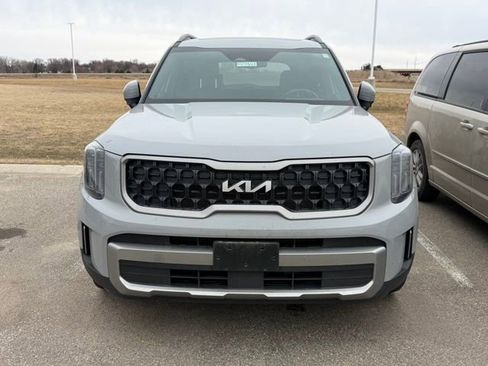 Used 2023 Kia Telluride EX X-Line image 2