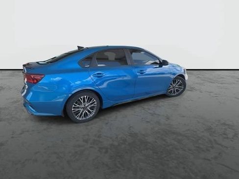 Used 2023 Kia Forte GT-Line w/ GT-Line Technology Package FWD image 9