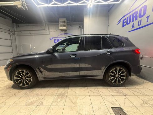 Used 2022 BMW X5 xDrive40i w/ M Sport Package AWD/4WD image 8