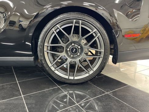 Used 2012 Ford Mustang Shelby GT500 w/ SVT Performance Pkg image 9
