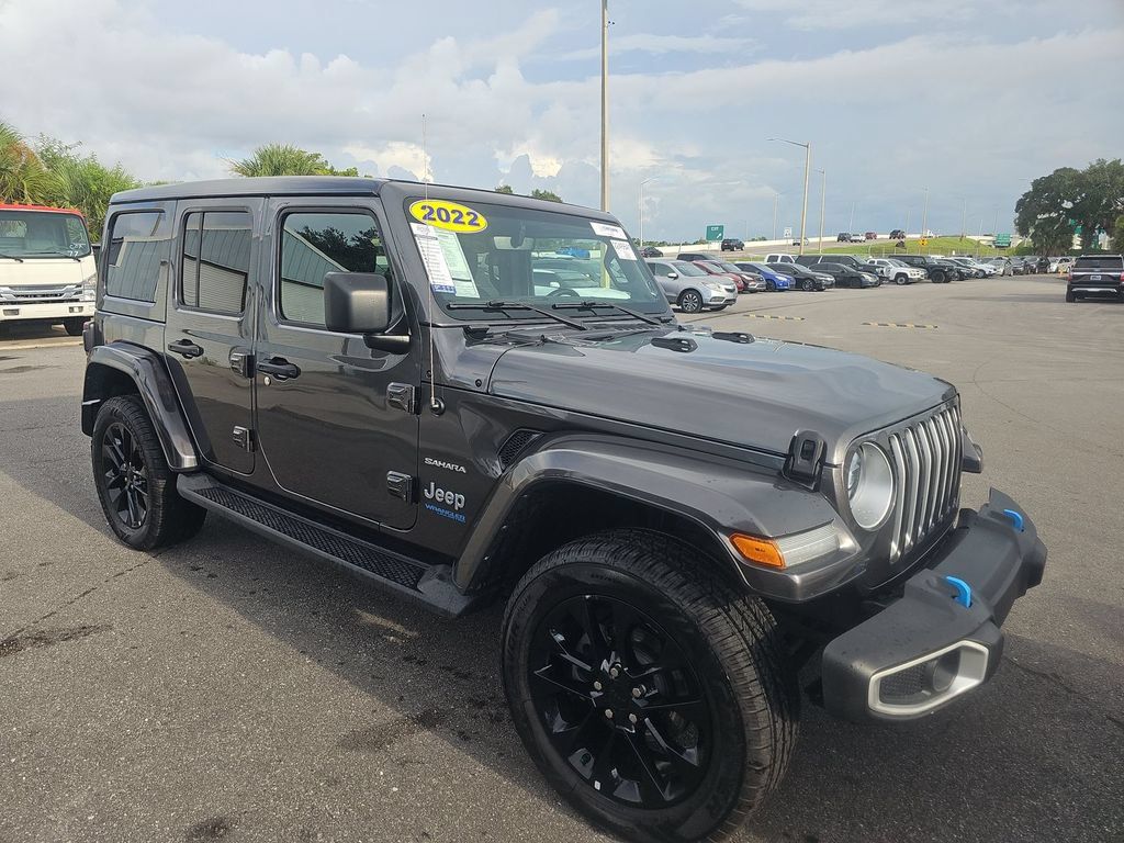 Certified 2022 Jeep Wrangler Unlimited Sahara w/ Cold Weather Group AWD/4WD image 3