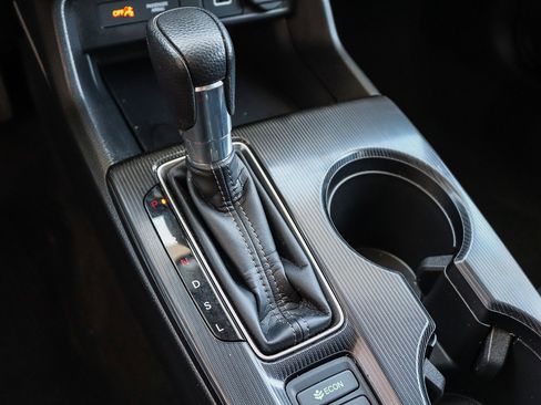Certified 2024 Honda Civic LX image 25
