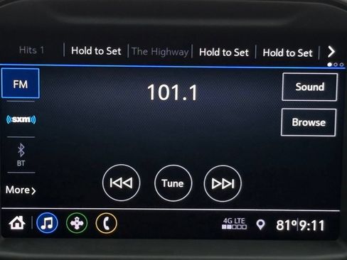 Used 2021 Chevrolet Silverado 1500 RST w/ Z71 Off-Road Package AWD/4WD image 32