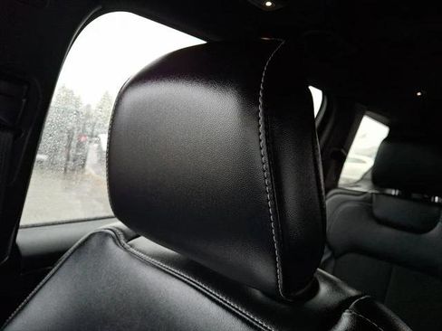 Certified 2023 Jeep Grand Cherokee L Laredo AWD/4WD image 18