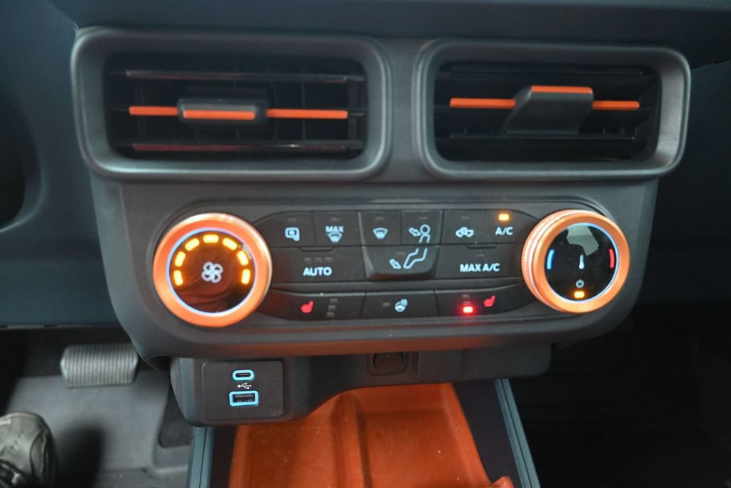 Used 2024 Ford Maverick XLT w/ XLT Luxury Package AWD/4WD image 9
