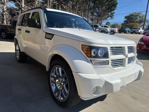 Used 2011 Dodge Nitro Heat w/ Popular Equipment Group image 7