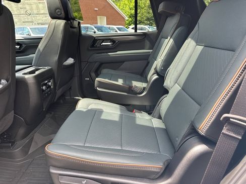 New 2026 GMC Yukon AT4 w/ AT4 Premium Plus Package AWD/4WD image 21